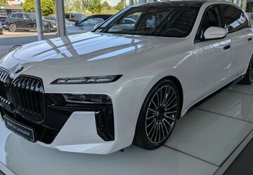 BMW 740 18.000 km 112.949 &euro; Bayreuth 95447