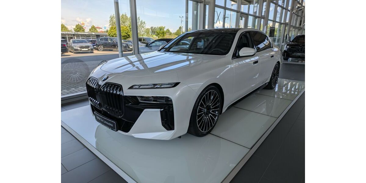 BMW 740 18.000 km 112.949 &euro; Bayreuth 95447