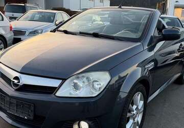 Opel Tigra 180.000 km 2.699 &euro; Gundelsheim 74831
