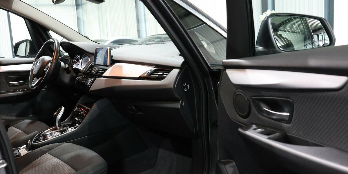 BMW 216 Gran Tourer dA ADVANTAGE / 7-SITZER / LED 193.000 km 11.777 &euro; Hamm 59077