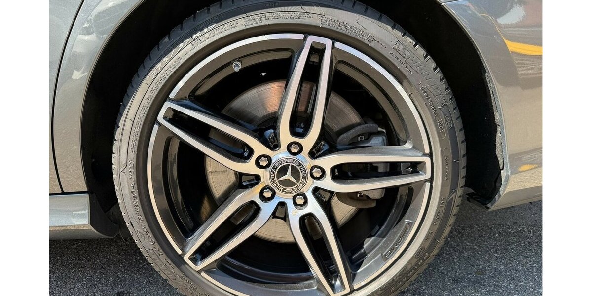 Mercedes-Benz E 400 Limousine 4Matic AMG Line 341.000 km 20.990 &euro; Neckarsulm 74172