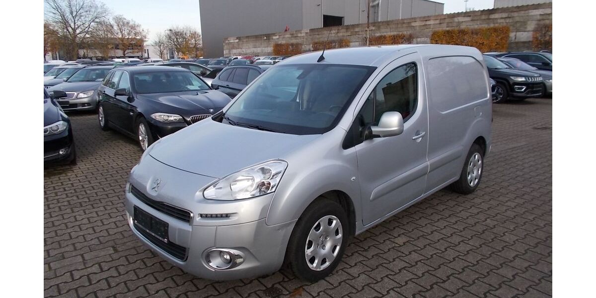 Peugeot Partner 107.098 km 6.900 &euro; Willich 47877