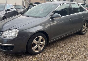 VW Jetta 223.000 km 1.490 &euro; Essen 45356