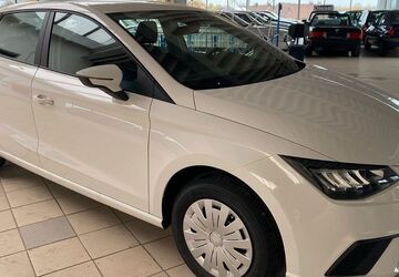 Seat Ibiza 2.450 km 16.990 &euro; Batzhausen 92358