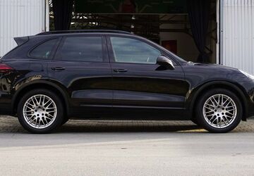Porsche Cayenne 163.047 km 27.940 &euro; Salzkotten 33154