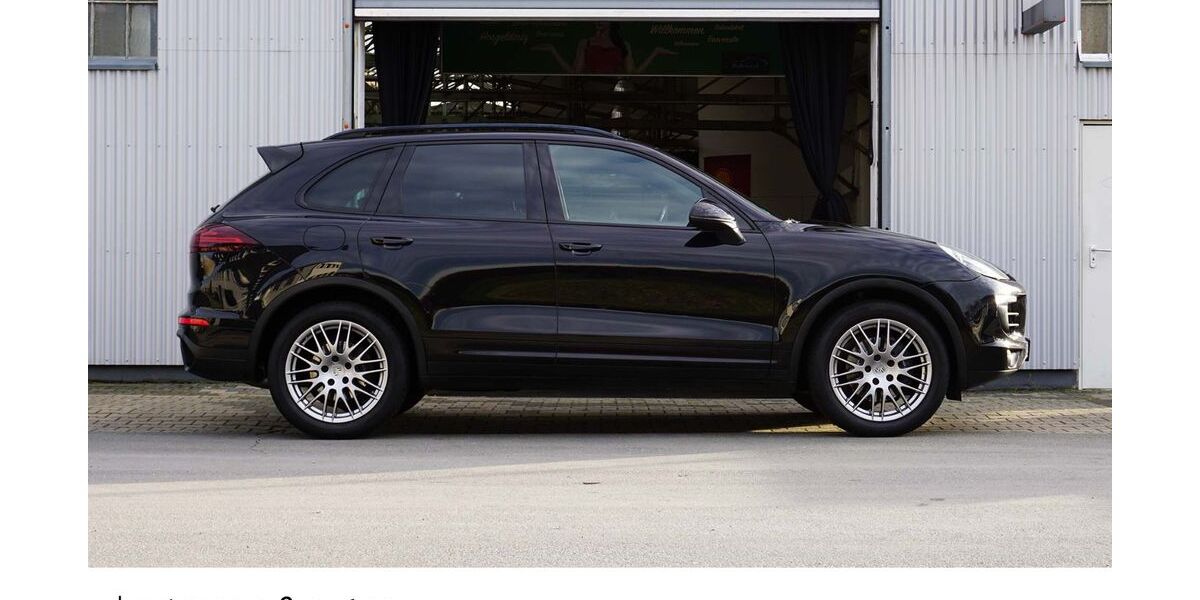 Porsche Cayenne 163.047 km 28.380 &euro; Salzkotten 33154