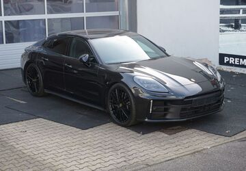 Porsche Panamera 11.400 km 126.999 &euro; Stuttgart 70499