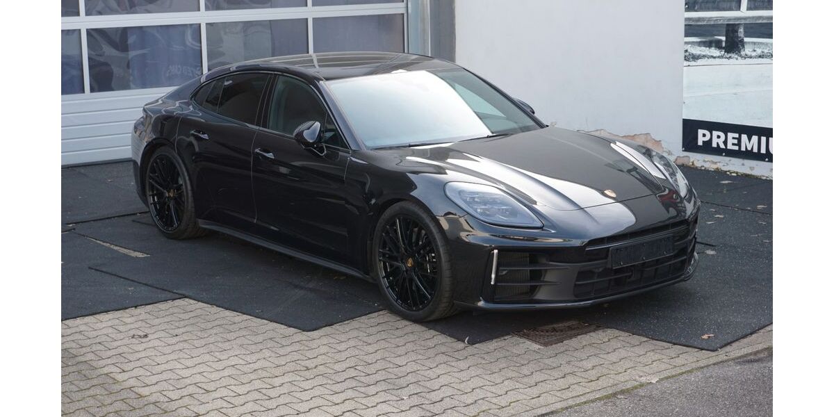 Porsche Panamera 11.400 km 126.999 &euro; Stuttgart 70499