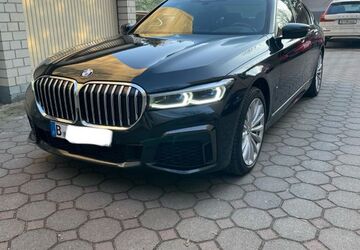 BMW 740 142.161 km 45.000 &euro; Berlin 12247