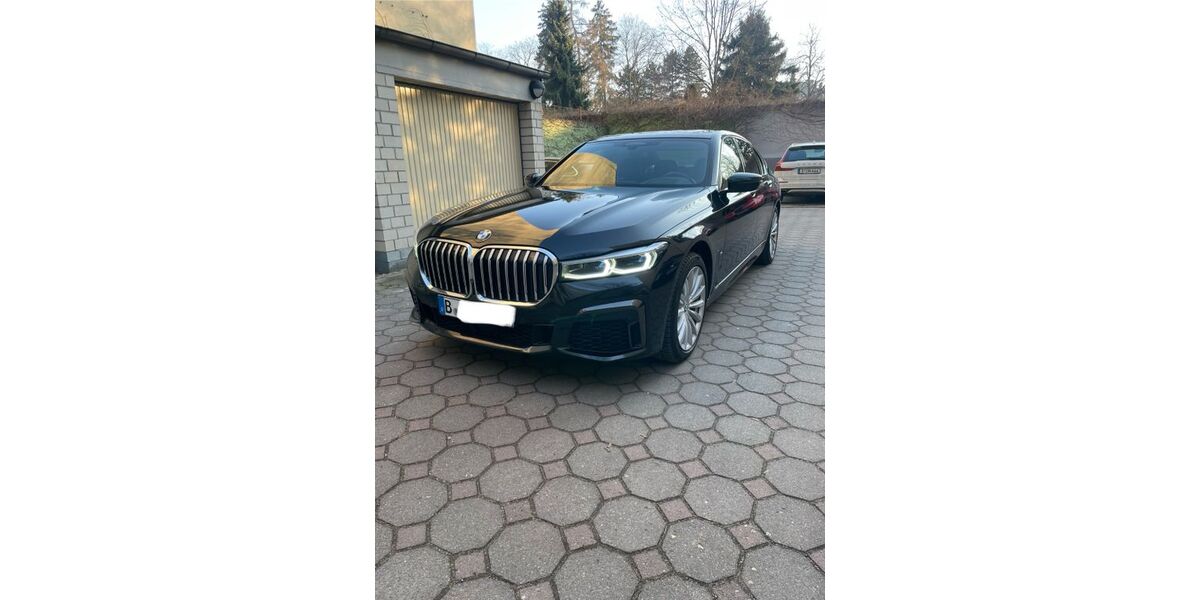 BMW 740 142.161 km 45.000 &euro; Berlin 12247