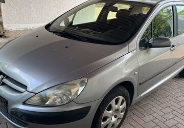 Peugeot 307 176.176 km 999 &euro; München 81929