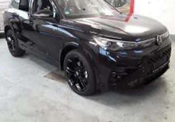 VW Tiguan 10.700 km 41.890 &euro; Schwabach 91126