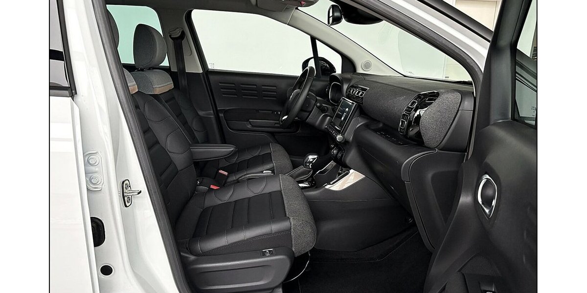 Citroen C3 Aircross Max Pure TECH 130 Auto Assist Kamera 12.000 km 17.490 &euro; Stade 21682