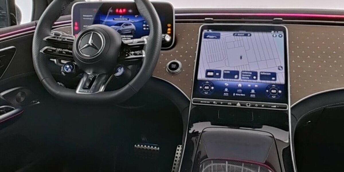 Mercedes-Benz EQE SUV 53 AMG 4M DISTR-AIRMATIC-TV-AHK-PANORAMA 12.203 km 86.889 &euro; Groß-Umstadt 64823