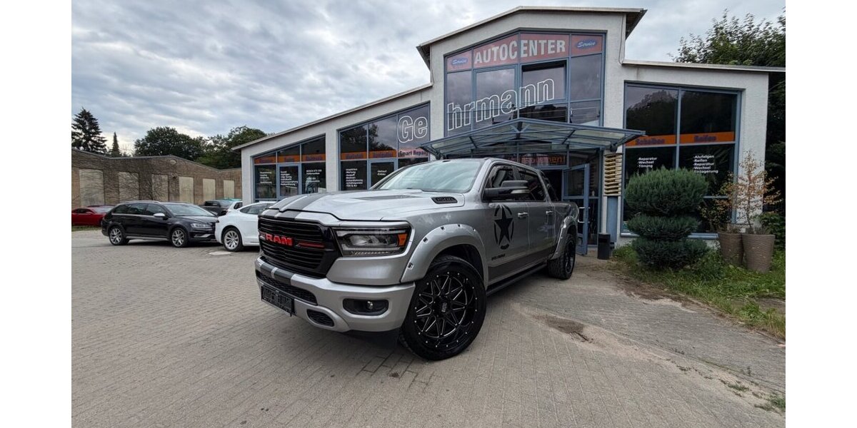 Dodge RAM 1500 Hemi Laramie4x4