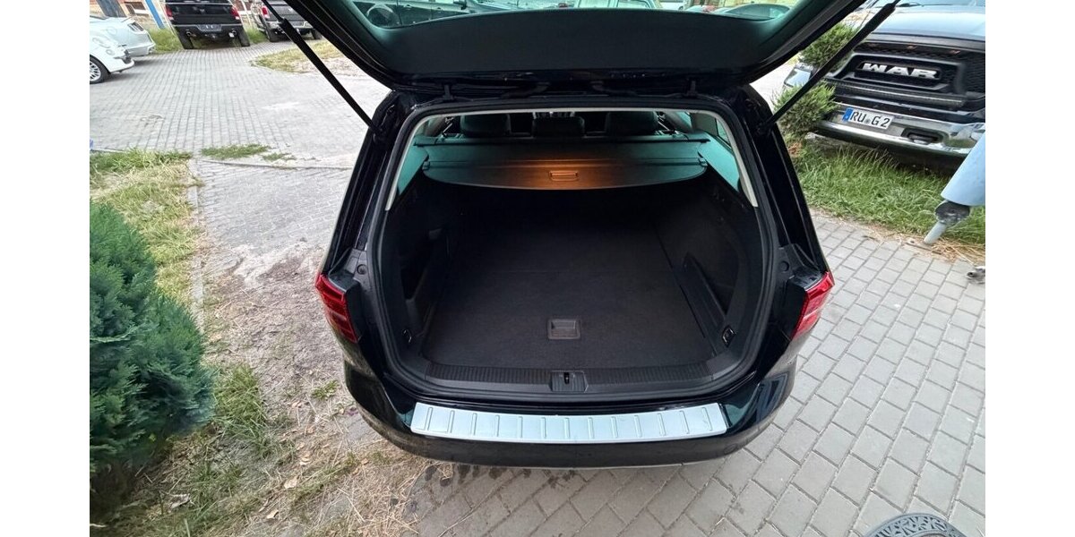 VW Passat Variant 2.0 TDI DSG Highline 187.000 km 14.499 &euro; Rudolstadt 07407