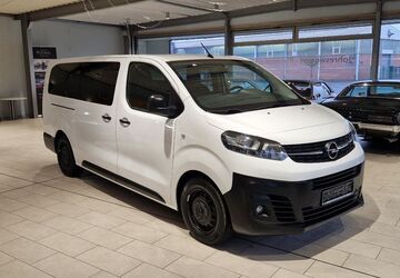 Opel Vivaro 50.000 km 24.550 &euro; Lengerich 49525