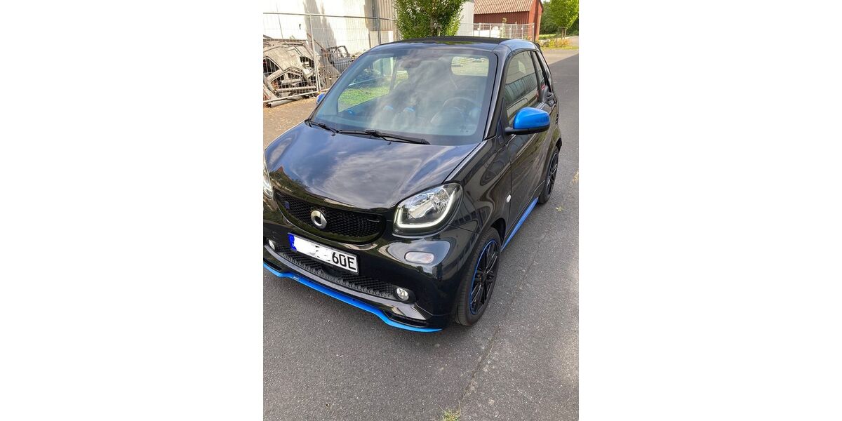 Smart ForTwo 41.500 km 10.900 &euro; Würzburg 97084