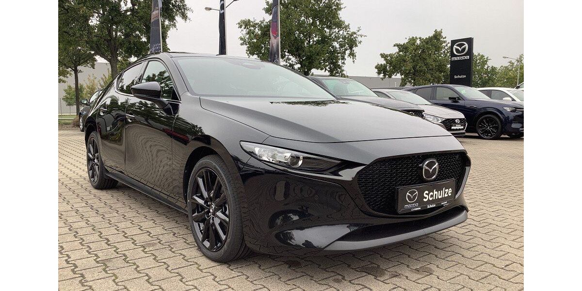 Mazda 3 2.581 km 25.940 &euro; Arnstadt 99310