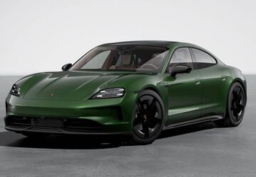 Porsche Taycan 9.000 km 133.022 &euro; München 81669