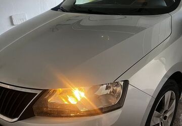 Skoda Rapid 122.000 km 7.800 &euro; Oelsnitz 08606