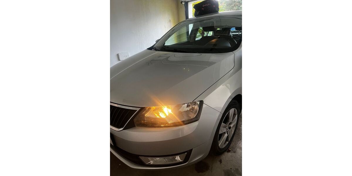 Skoda Rapid 122.000 km 7.800 &euro; Oelsnitz 08606