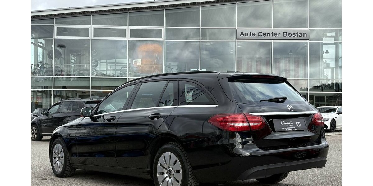 Mercedes-Benz C 200 d G-Tronic Plus NAVI/SHZ/TEMPOMAT/TOTWINKL 133.552 km 17.900 &euro; Villingen-Schwenningen 78054