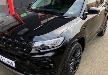 Jeep Compass 34.211 km 28.499 &euro; Teltow 14513