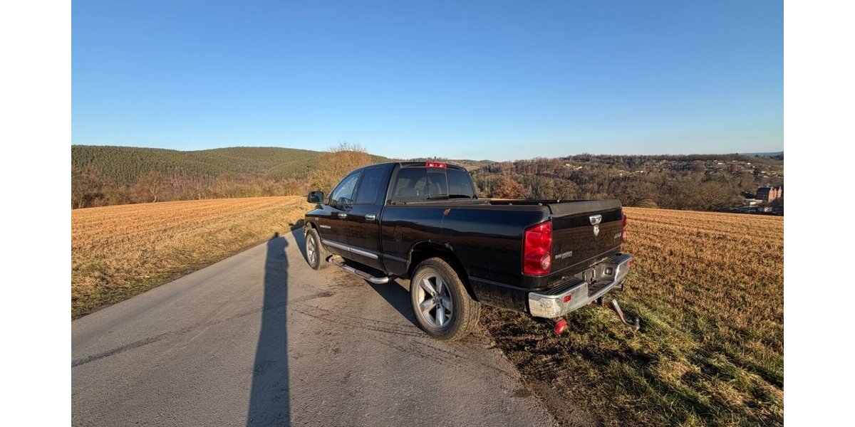 Dodge RAM 1500 Hemi 172.000 km 7.500 &euro; Rudolstadt 07407