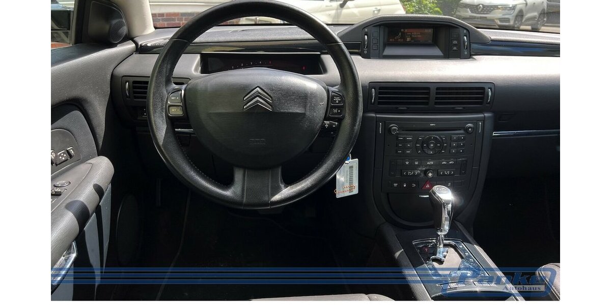 Citroen C6 Pallas*Pano*HUP*Leder*JBL*SHZ*MultiL*PDC* 157.074 km 7.490 &euro; Berlin 13187