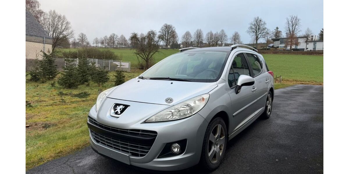 Peugeot 207 250.000 km 2.250 &euro; Eslohe 59889