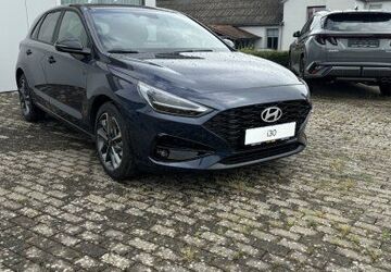 Hyundai i30 10.400 km 21.950 &euro; St. Ingbert 66386