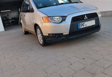 Mitsubishi Colt 120.500 km 3.300 &euro; Straubenhardt 75334