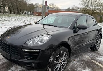 Porsche Macan 198.000 km 24.900 &euro; Harrislee 24955