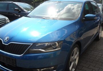 Skoda Rapid 119.248 km 9.199 &euro; Regensburg 93055