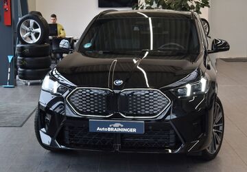 BMW iX2 7.000 km 56.900 &euro; Altdorf/Landshut 84032