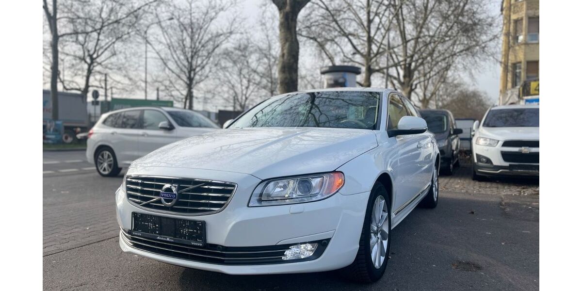 Volvo S80 169.000 km 14.999 &euro; Wiesbaden 65203