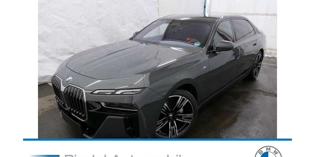 BMW 740 15.199 km 94.490 &euro; Dinslaken 46535