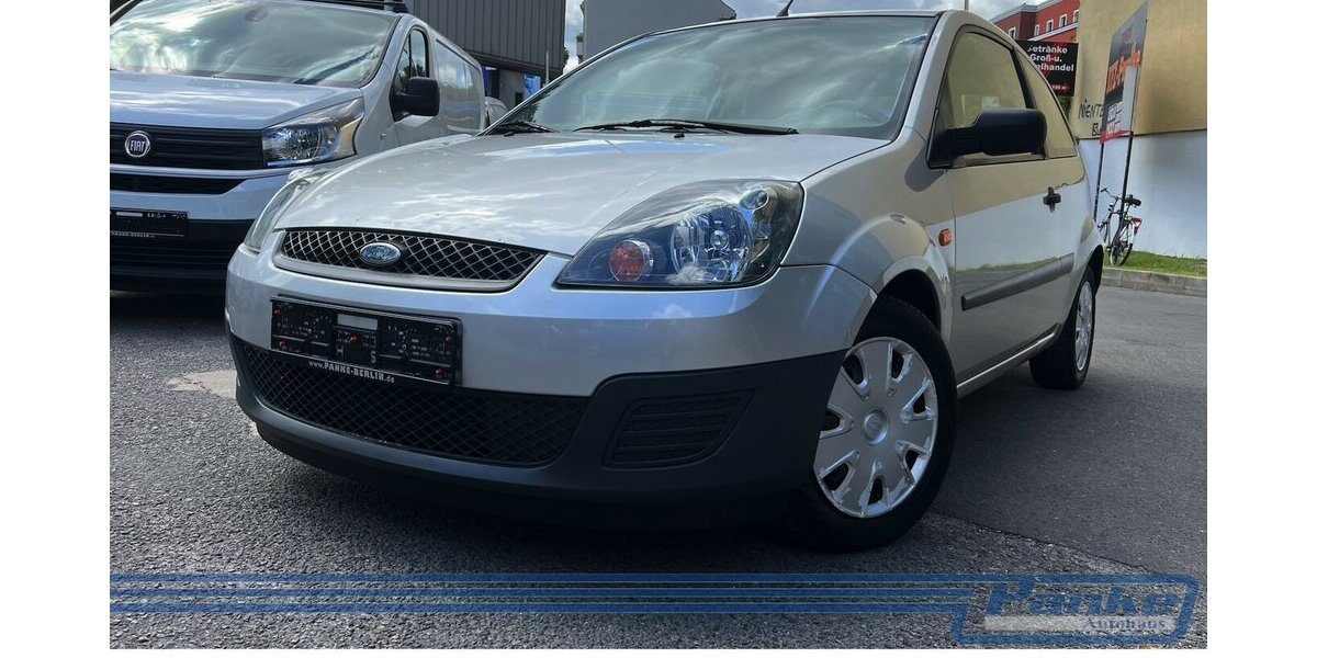 Ford Fiesta Ambiente 1.3*Radio/CD*AUX*Klima* 245.511 km 700 &euro; Berlin 13187