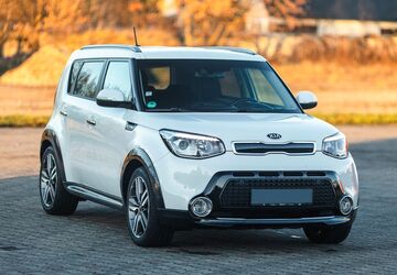 Kia Soul 99.999 km 9.999 &euro; Guben 03172