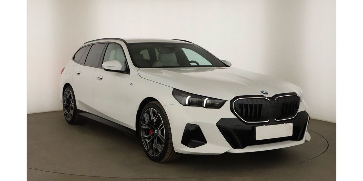 BMW 540 16.167 km 75.922 &euro; Praha 