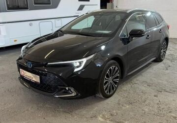 Toyota Corolla 64.850 km 24.990 &euro; Würzburg 97074