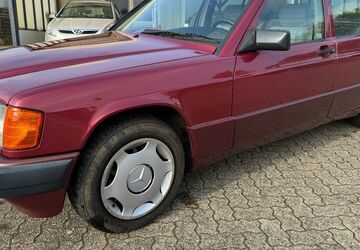 Mercedes-Benz 190 390.000 km 2.500 &euro; Wattenbek 24582