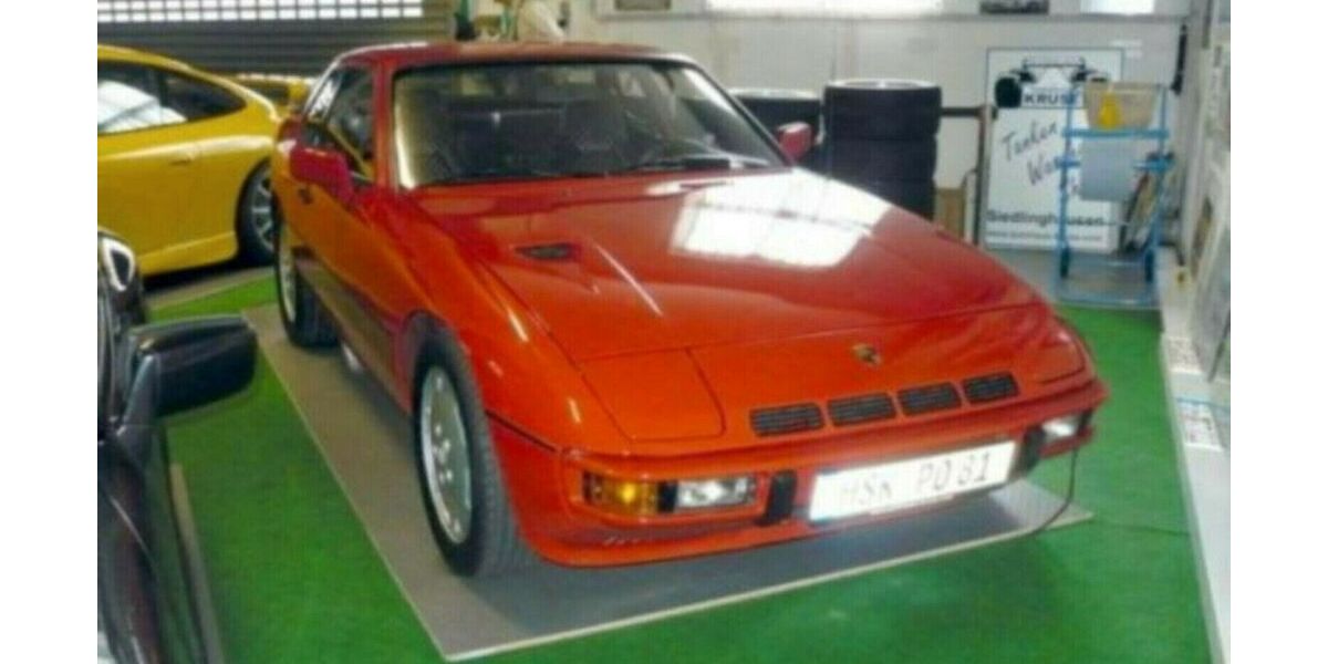 Porsche 924 99.000 km 32.924 &euro; Winterberg 59955
