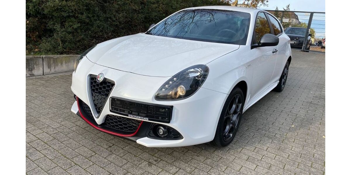Alfa Romeo Giulietta 154.471 km 11.900 &euro; Berlin 13581