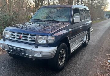 Mitsubishi Pajero 250.000 km 7.500 &euro; frankfurt am main 60313