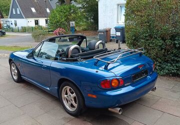 Mazda MX-5 125.500 km 8.999 &euro; Lübeck 23568