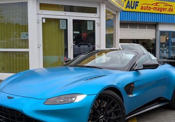 Aston Martin V8 Vantage 8.300 km 153.500 &euro; Würzburg 97078