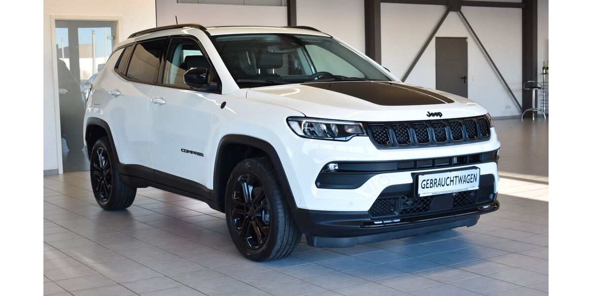 Jeep Compass 4.500 km 30.999 &euro; Düren 52351