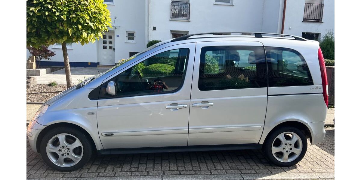 Mercedes-Benz Vaneo 107.000 km 4.400 &euro; Essen 45277